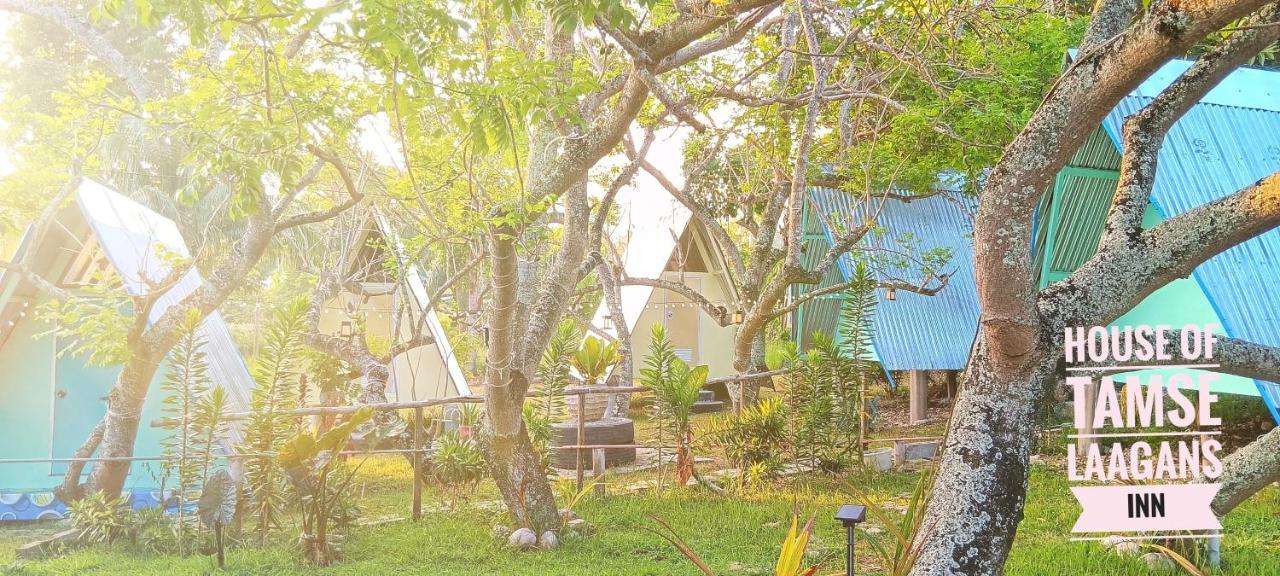 House Of Tamse Laagans ' Inn Badian Extérieur photo